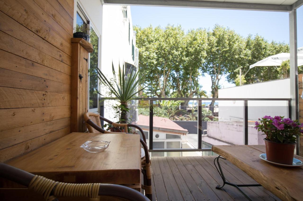 Modern & Recycled Guest House Machico  Exteriér fotografie